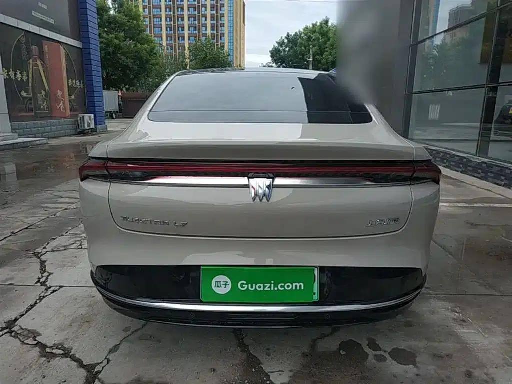 Buick L7 Luxury Edition 2025 — миниатюра 5