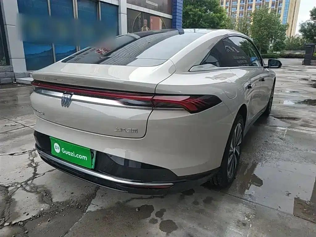 Buick L7 Luxury Edition 2025 — миниатюра 6