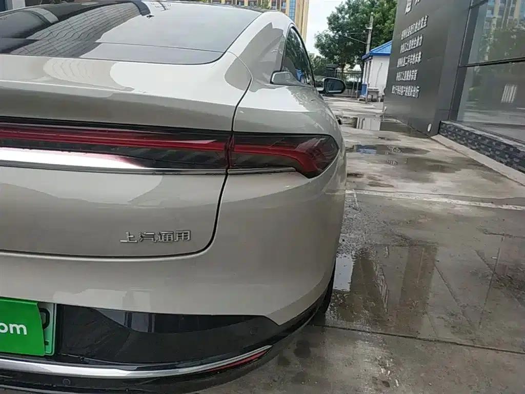 Buick L7 Luxury Edition 2025 — миниатюра 7
