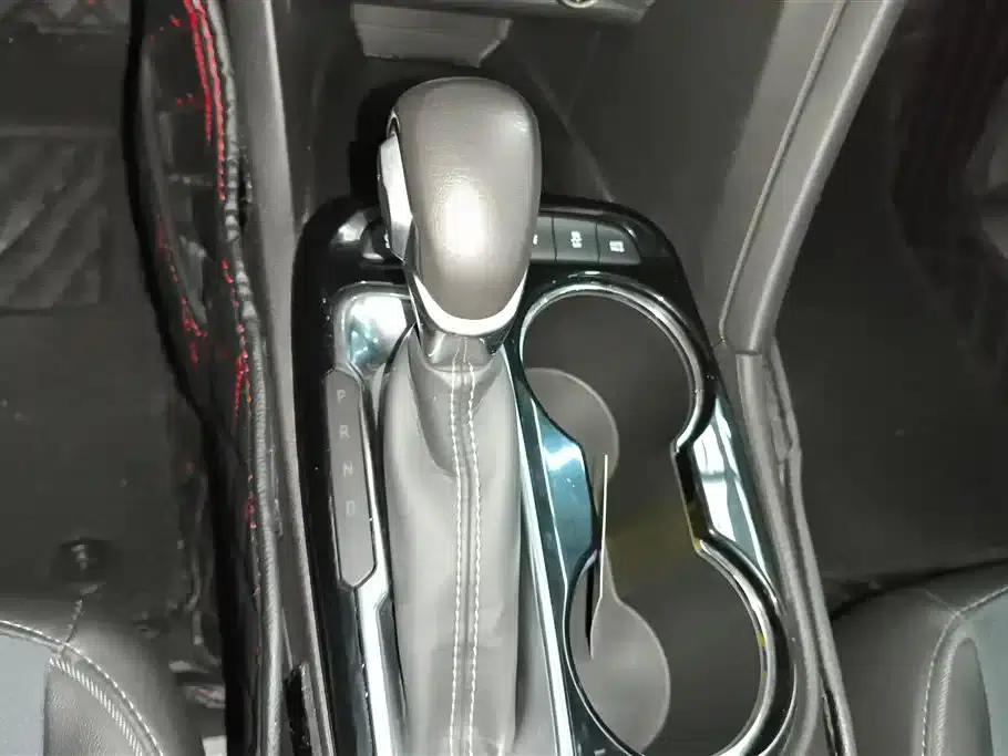 Encore GX 2020 20T CVT 2WD Luxury — миниатюра 16