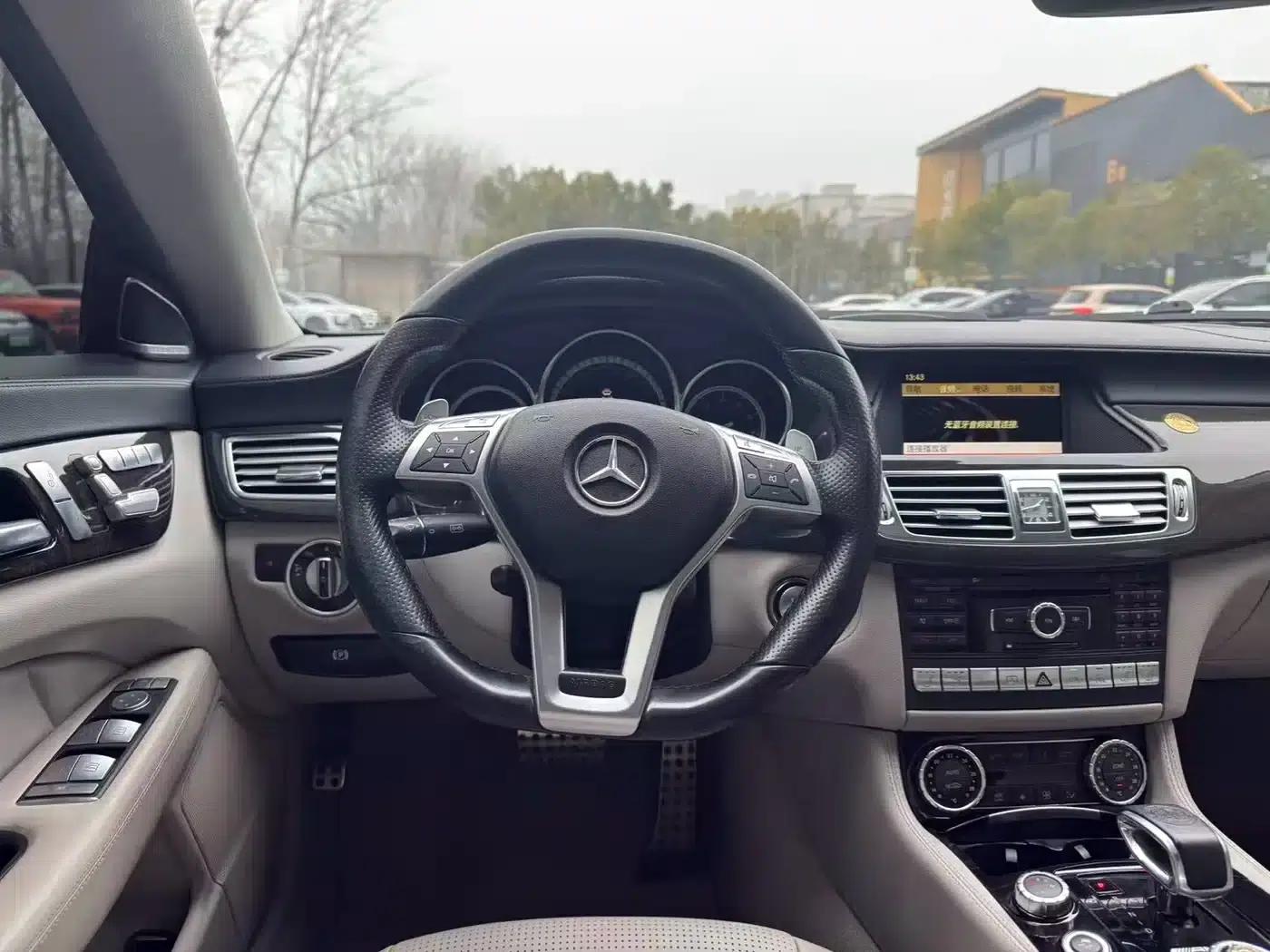 2012 Mercedes-Benz CLS AMG, AMG CLS 63 — миниатюра 21