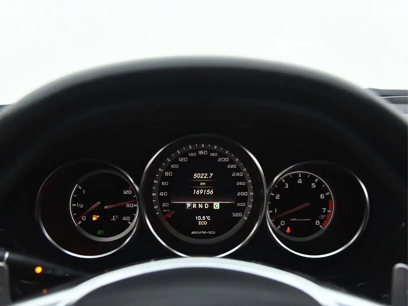 2012 Mercedes-Benz CLS AMG, AMG CLS 63 — миниатюра 9