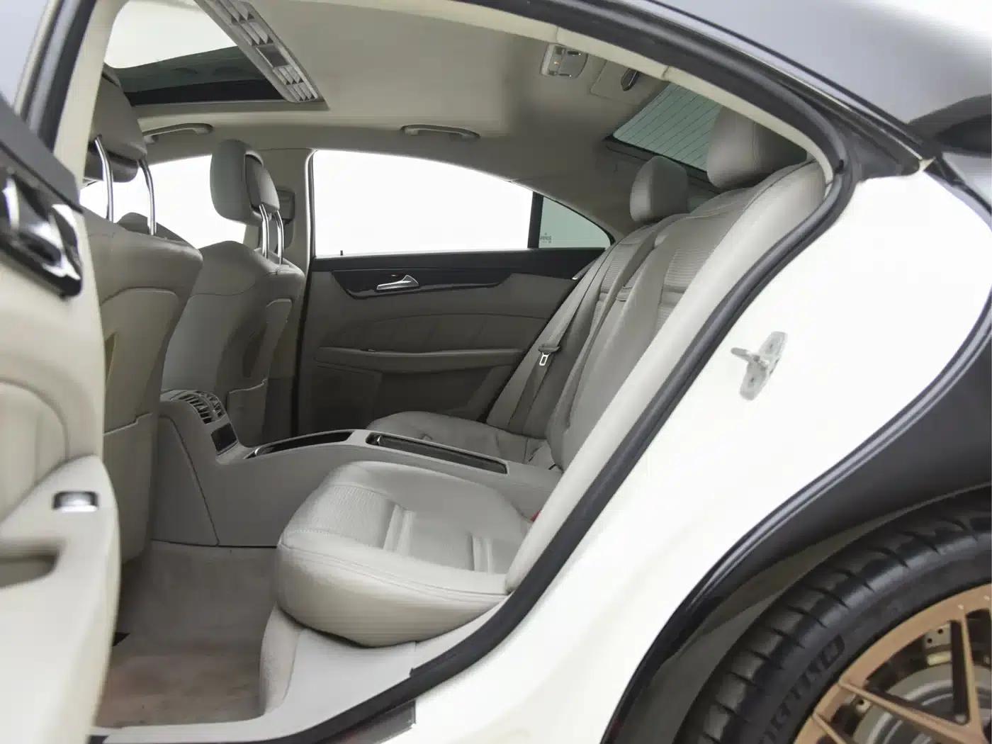 2012 Mercedes-Benz CLS AMG, AMG CLS 63 — миниатюра 10