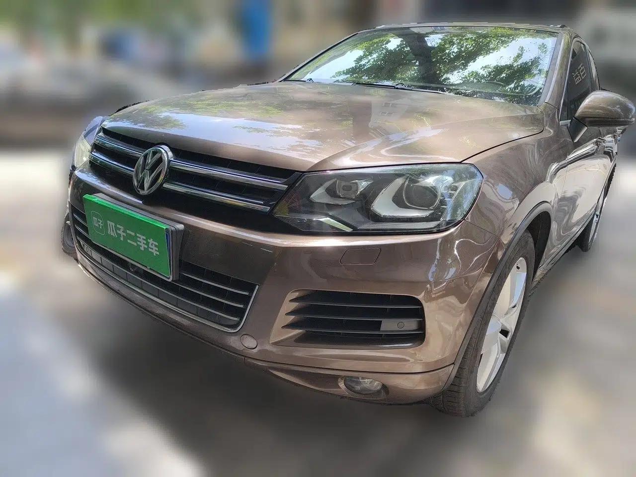 Volkswagen Touareg 2011 3.0 TSI Luxury Edition — миниатюра 1