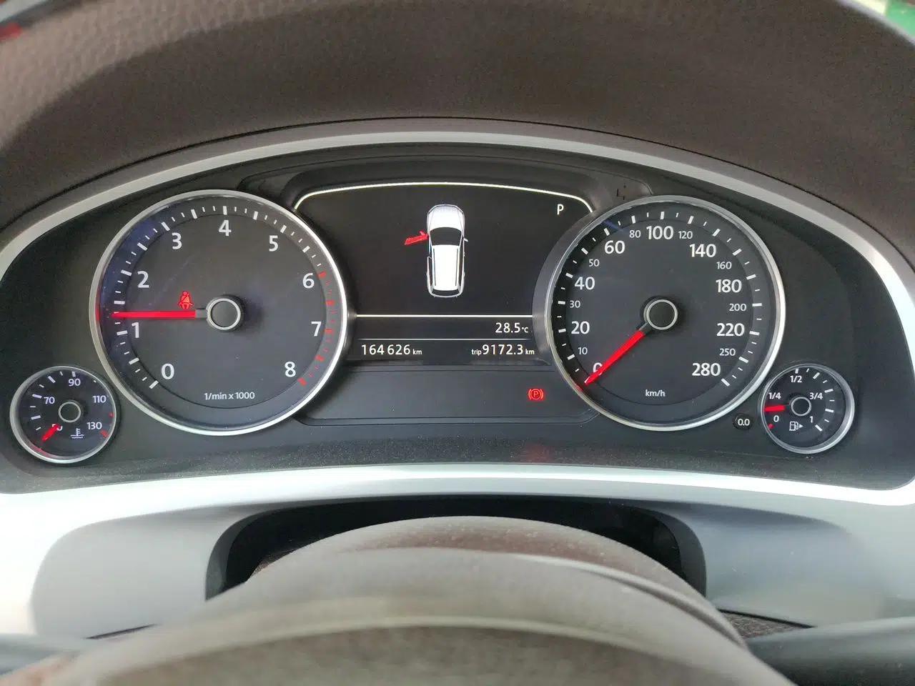Volkswagen Touareg 2011 3.0 TSI Luxury Edition — миниатюра 12