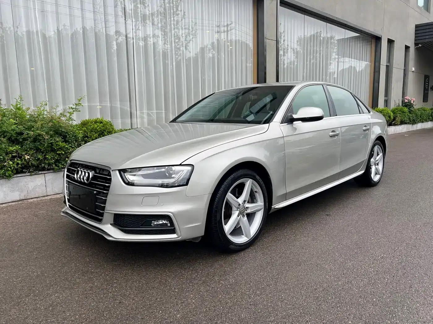Audi A4L 2016 45 TFSI Classic Edition quattro Sport — миниатюра 1