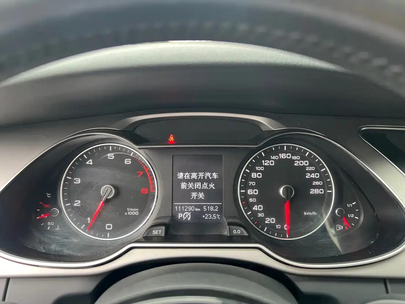 Audi A4L 2016 45 TFSI Classic Edition quattro Sport — миниатюра 3