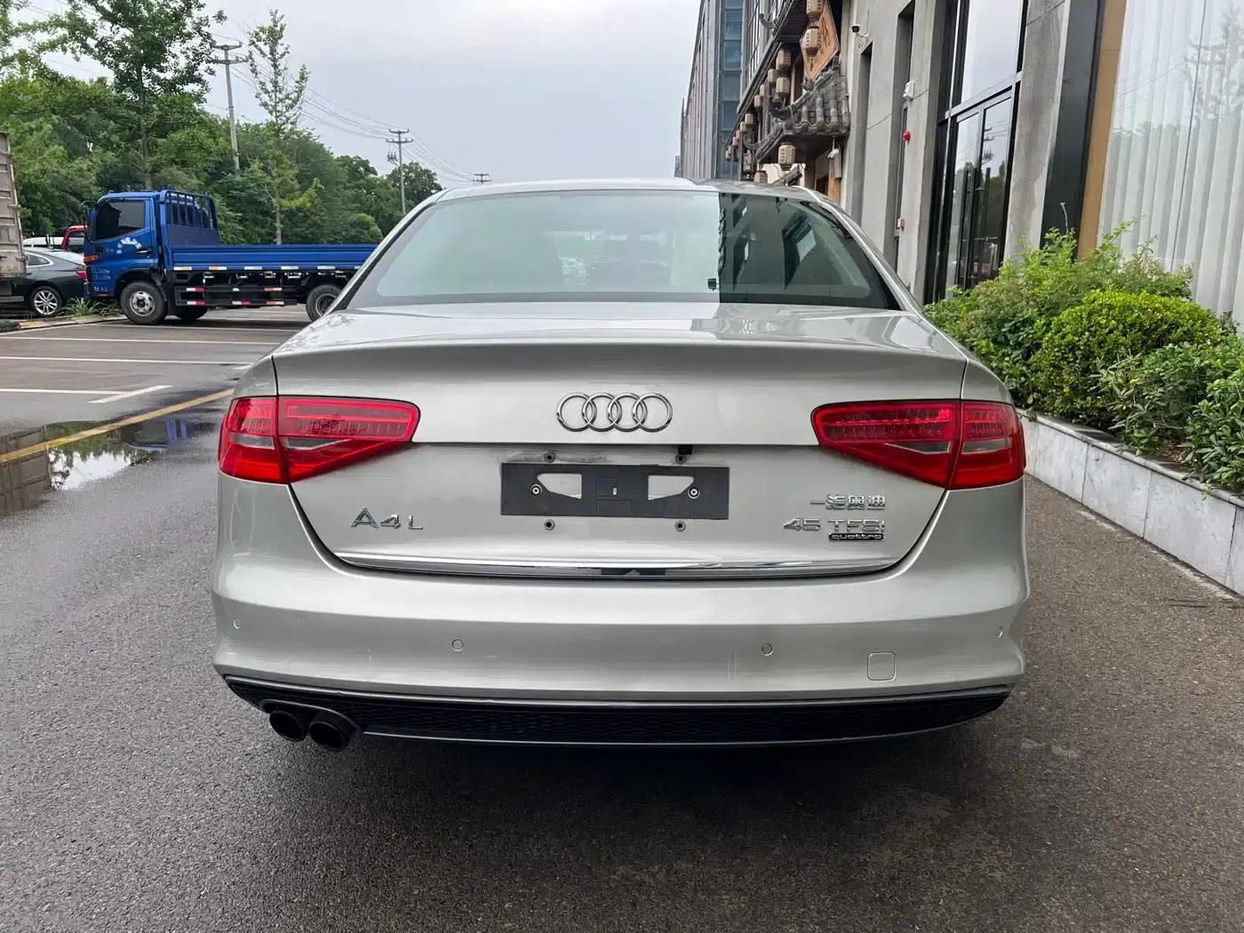 Audi A4L 2016 45 TFSI Classic Edition quattro Sport — миниатюра 8
