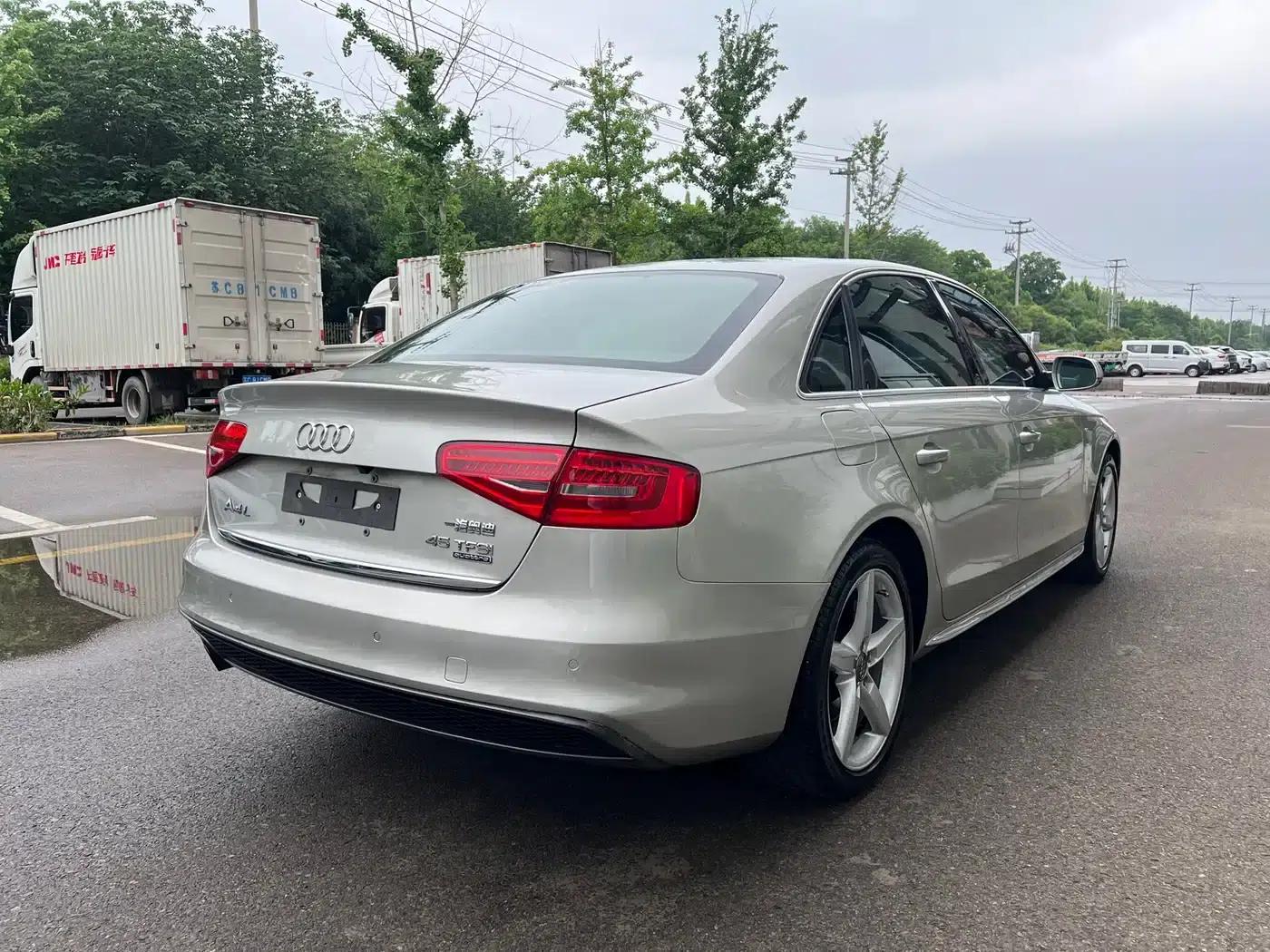 Audi A4L 2016 45 TFSI Classic Edition quattro Sport — миниатюра 9