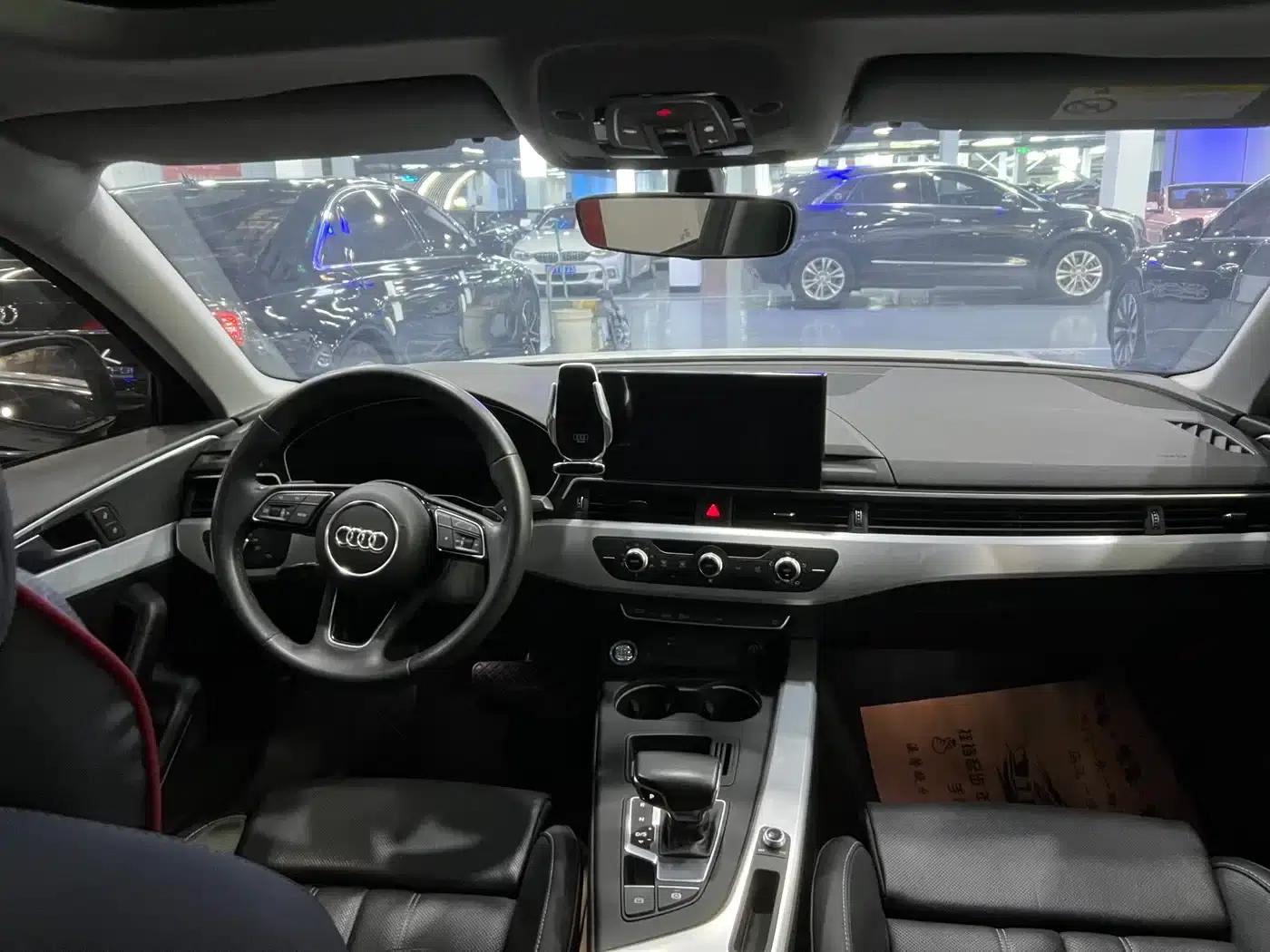 Audi A4L 2022 40 TFSI Fashion Dynamic Edition — миниатюра 11