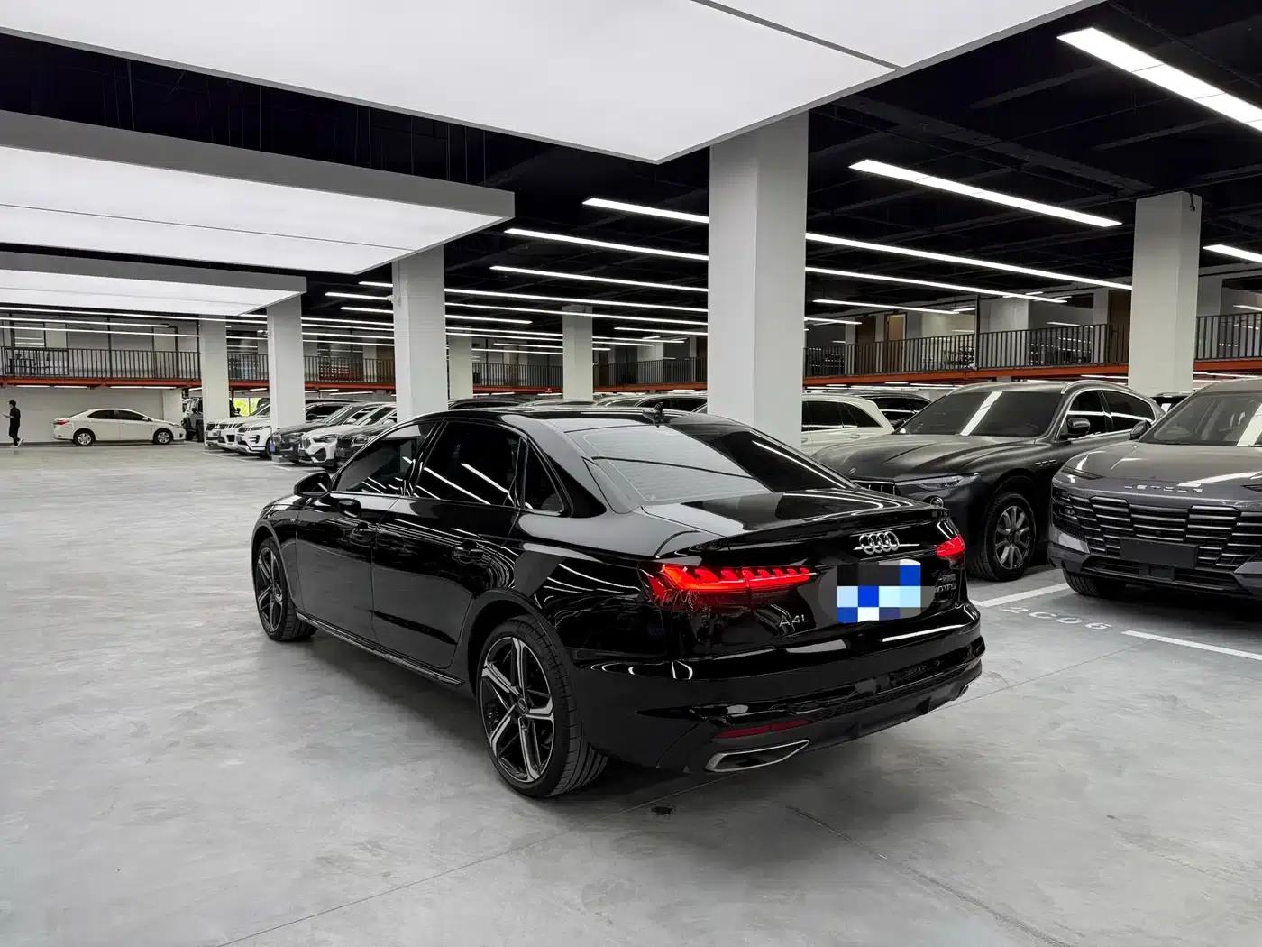 Audi A4L 2025 2 Million Unit Enjoyment Edition 40 TFSI Luxury Dynamic Model — миниатюра 16
