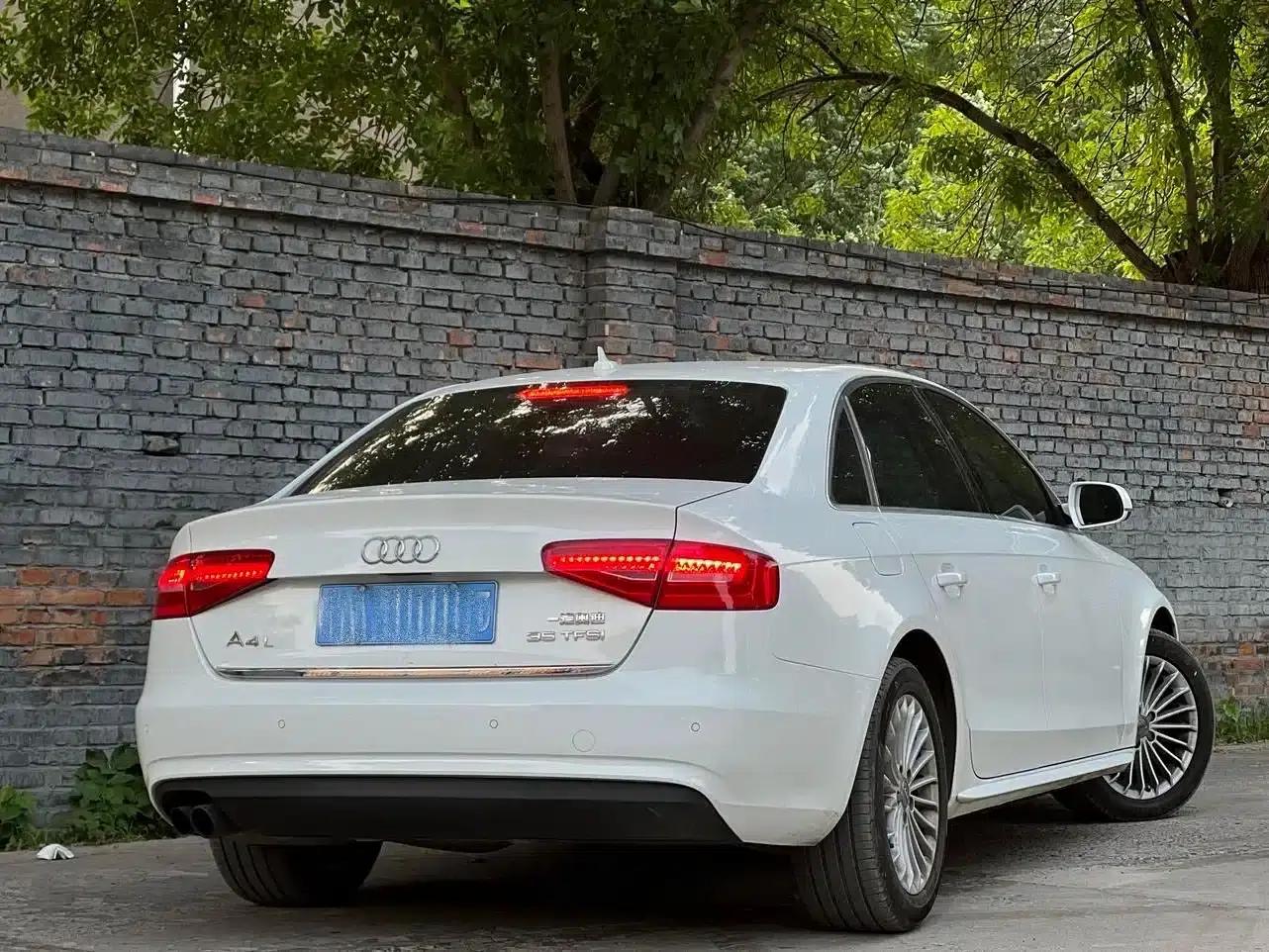 Audi A4L 2015 35 TFSI Automatic Technology Edition — миниатюра 9