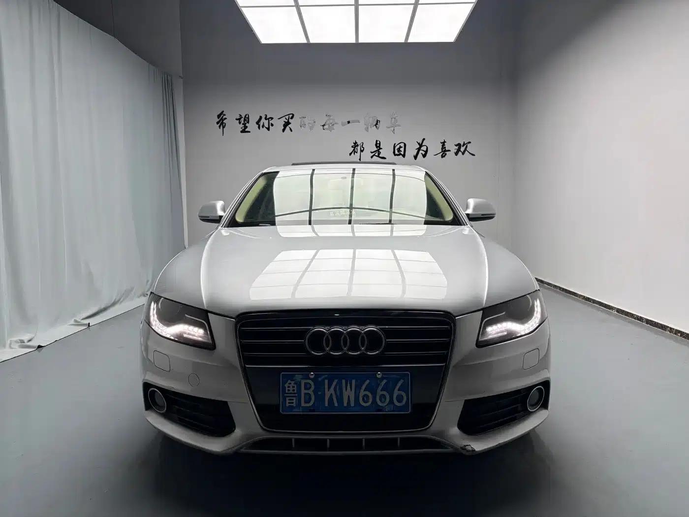 Audi A4L 2009 2.0 TFSI Comfort — миниатюра 2
