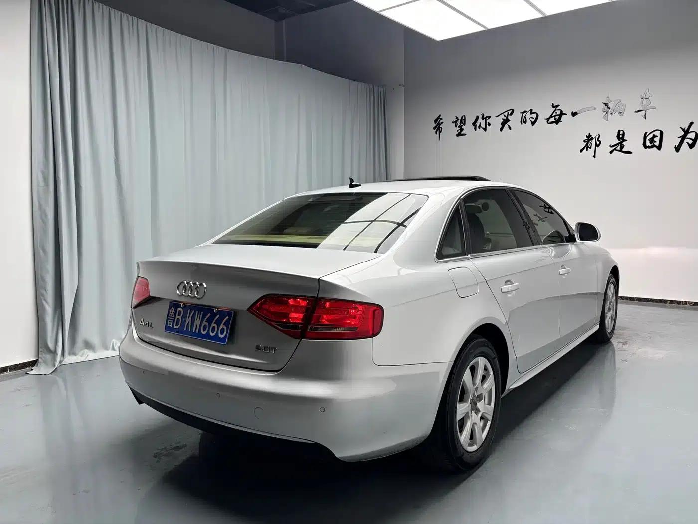 Audi A4L 2009 2.0 TFSI Comfort — миниатюра 6