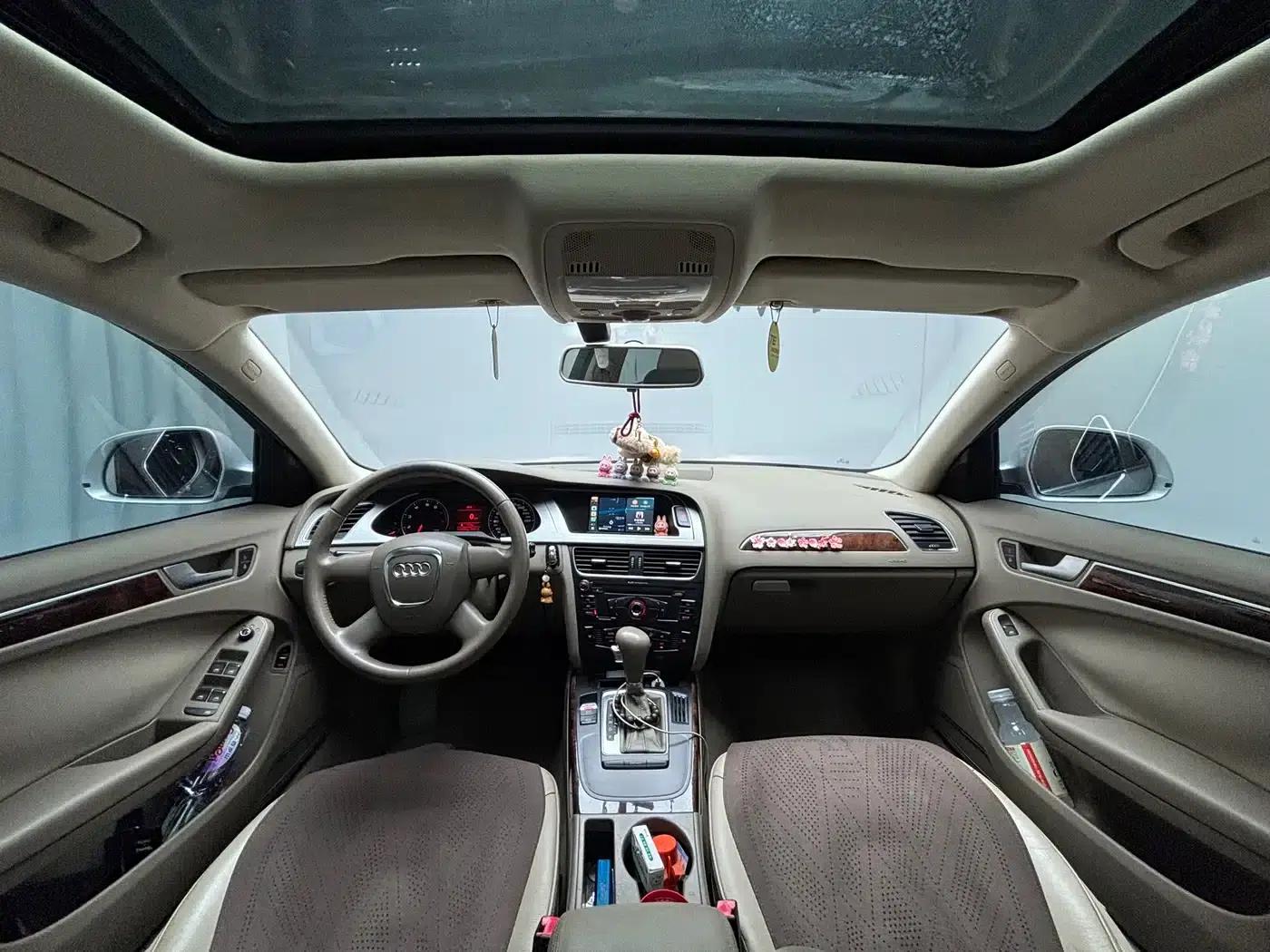 Audi A4L 2009 2.0 TFSI Comfort — миниатюра 9