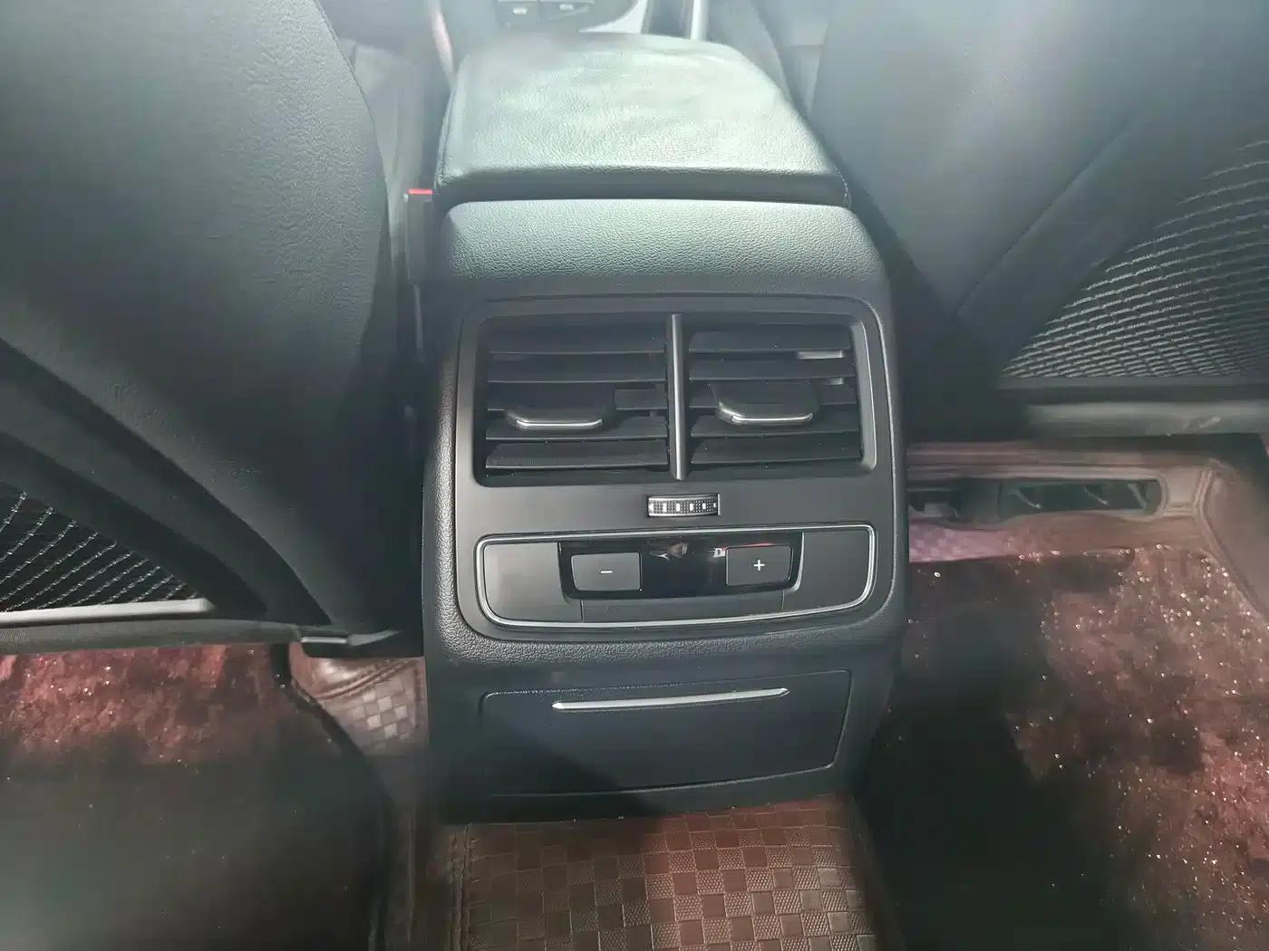 Audi A4L 2019 40 TFSI Sport (China VI Emission Standard) — миниатюра 17