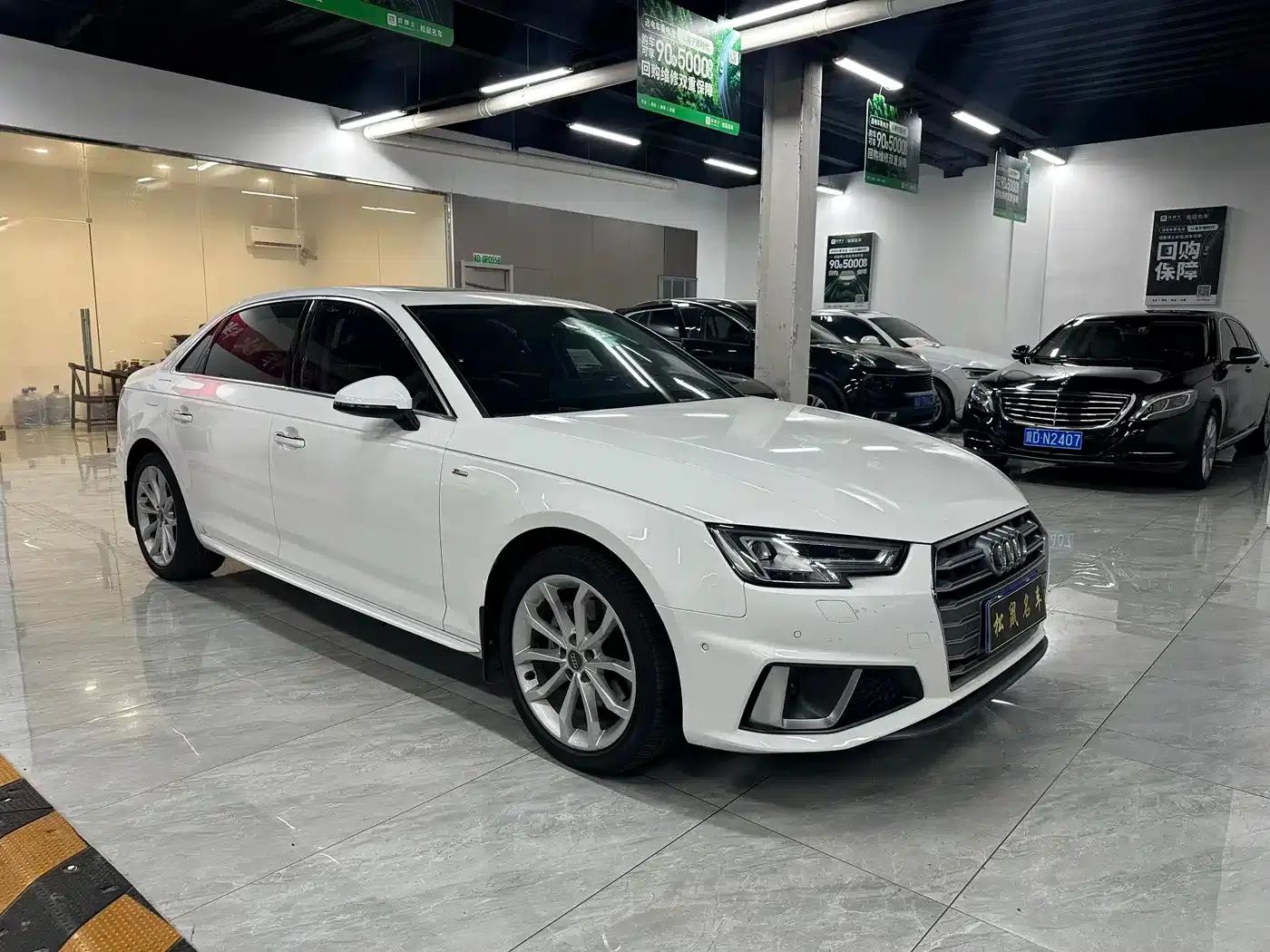 Audi A4L 2019 40 TFSI Sport (China VI Emission Standard) — миниатюра 3