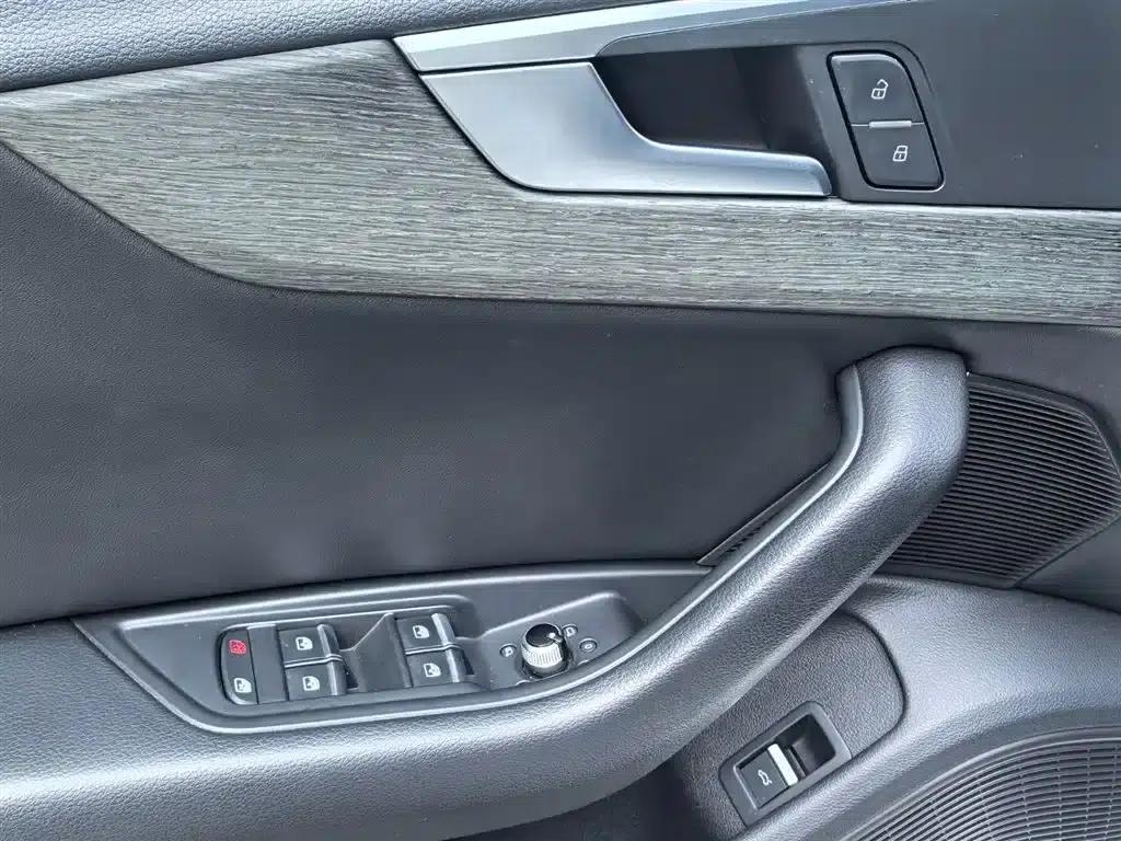 Audi A4L 2017 45 TFSI quattro Fashion Edition — миниатюра 18