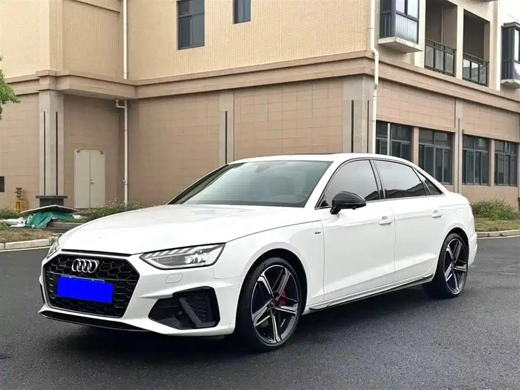 Audi A4L 2022 45 TFSI quattro Premium Dynamic Edition — миниатюра 1