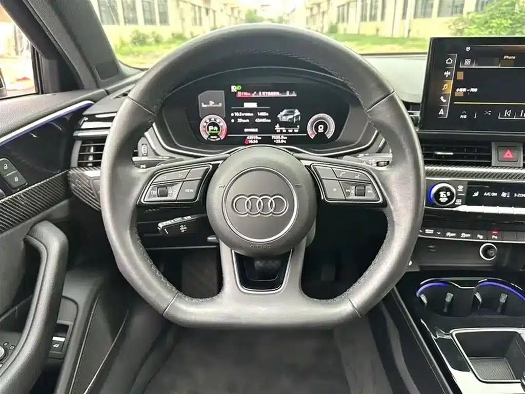 Audi A4L 2022 45 TFSI quattro Premium Dynamic Edition — миниатюра 3