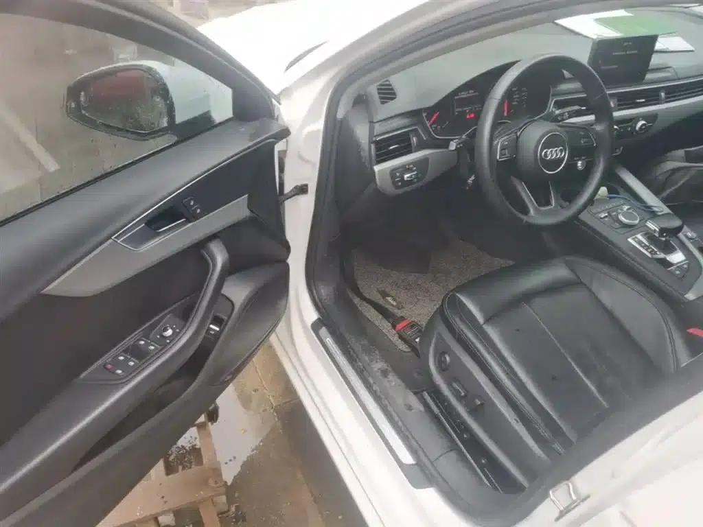 Audi A4L 2018 30th Anniversary Edition 40 TFSI Progressive — миниатюра 16
