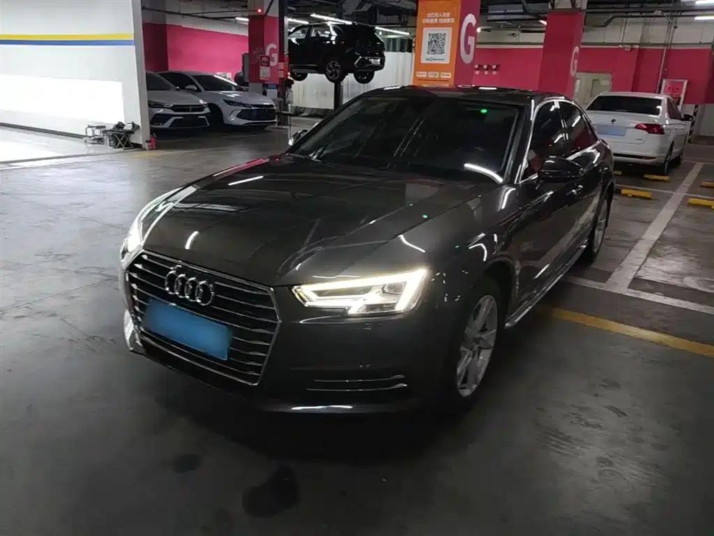 Audi A4L 2018 30th Anniversary Edition 40 TFSI Progressive — миниатюра 2