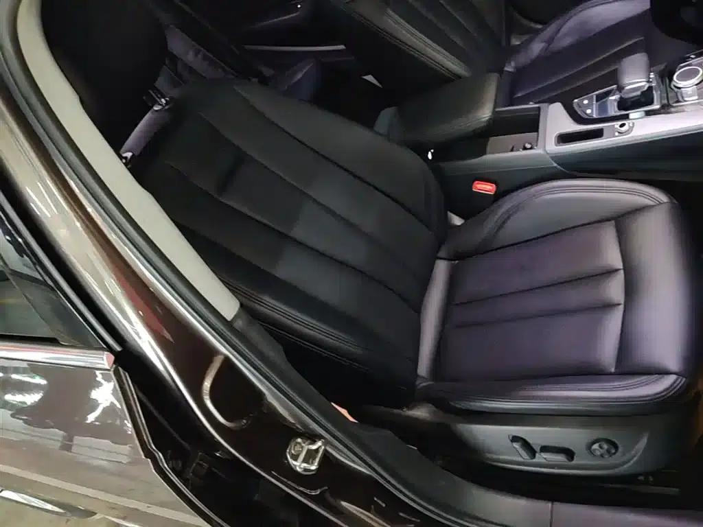 Audi A4L 2018 30th Anniversary Edition 40 TFSI Progressive — миниатюра 25