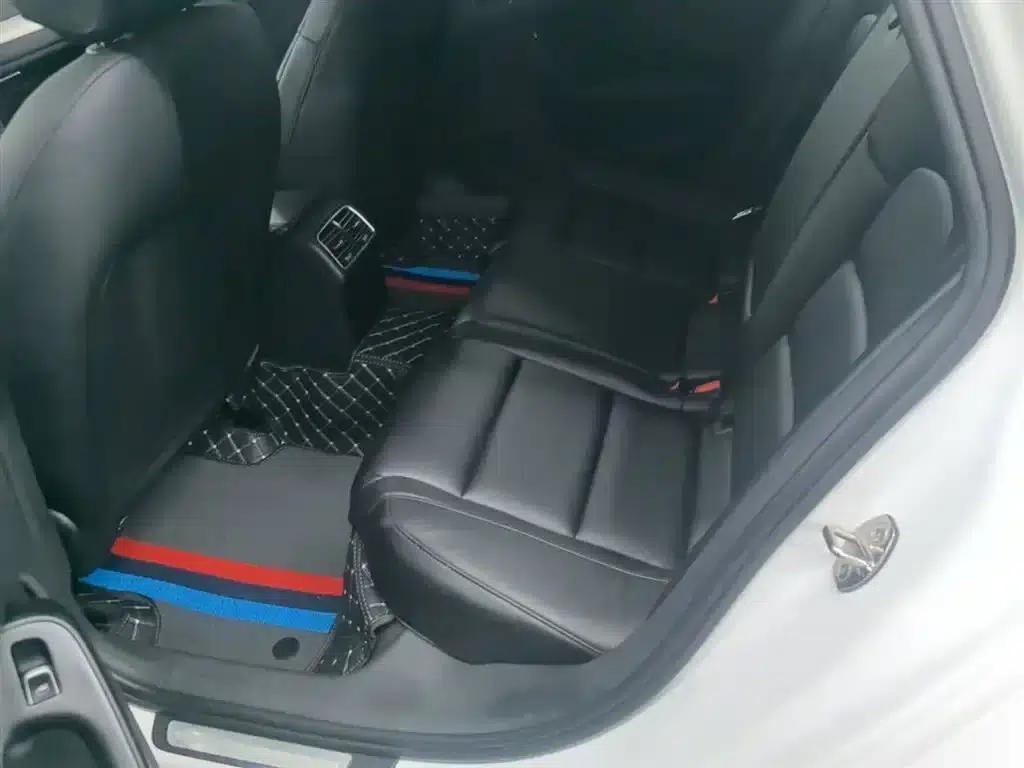 Audi A4L 2015 30 TFSI Automatic Comfort — миниатюра 17