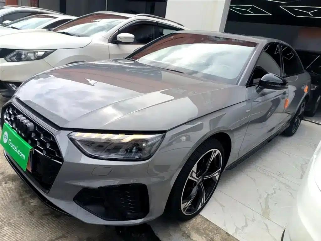 Audi A4L 2025 2 Million Unit Enjoyment Edition 40 TFSI Luxury Dynamic Model B&O Starry Night Edition — миниатюра 2
