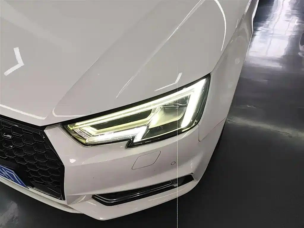 Audi A4L 2018 30th Anniversary Edition 40 TFSI Fashion Model — миниатюра 24