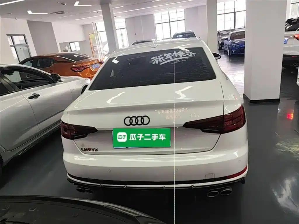 Audi A4L 2018 30th Anniversary Edition 40 TFSI Fashion Model — миниатюра 6