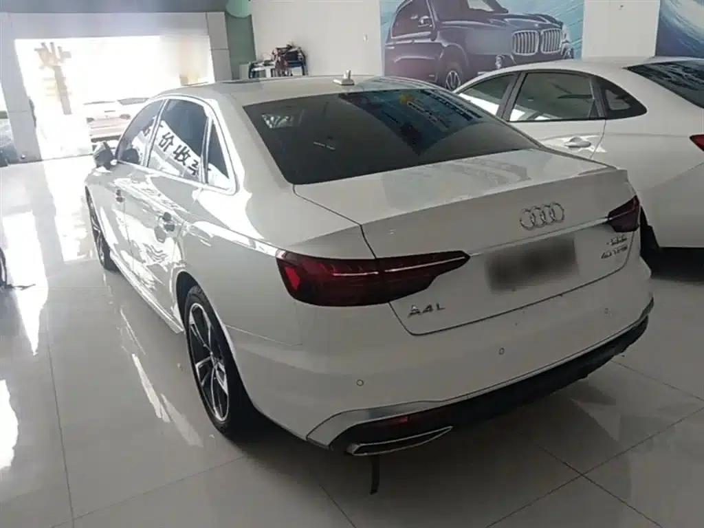 Audi A4L 2023 40 TFSI Fashion Dynamic Edition — миниатюра 5