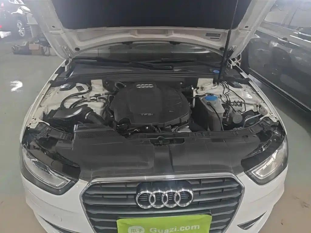 Audi A4L 2013 35 TFSI Automatic Standard Edition — миниатюра 20