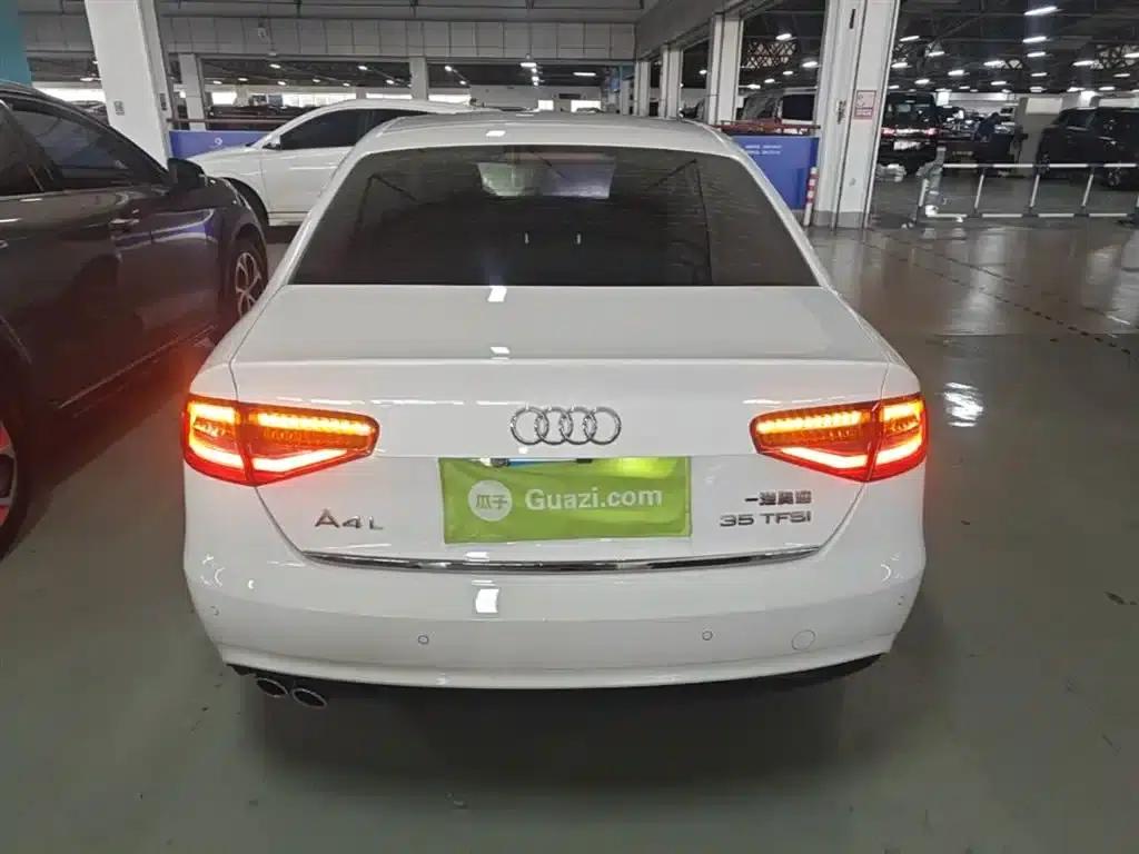 Audi A4L 2013 35 TFSI Automatic Standard Edition — миниатюра 6