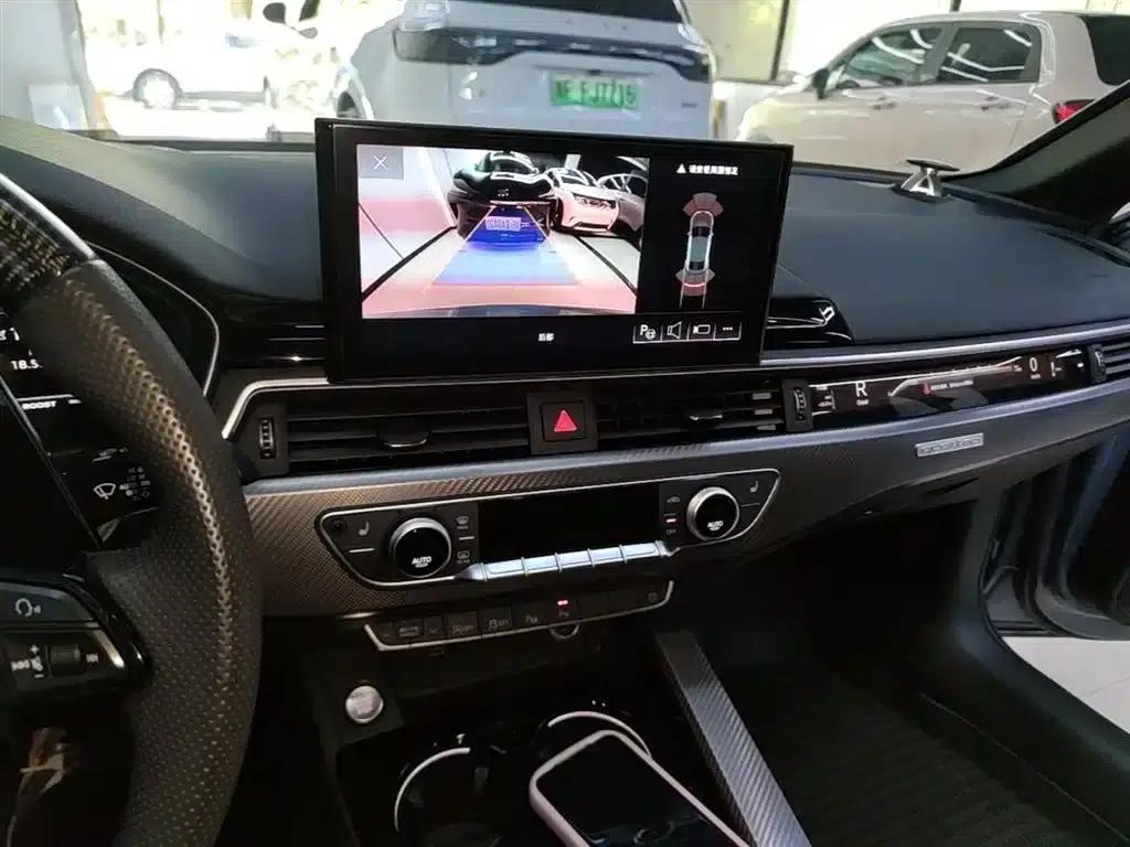 Audi A4L 2022 40 TFSI quattro RS Package (Sports Edition) — миниатюра 13