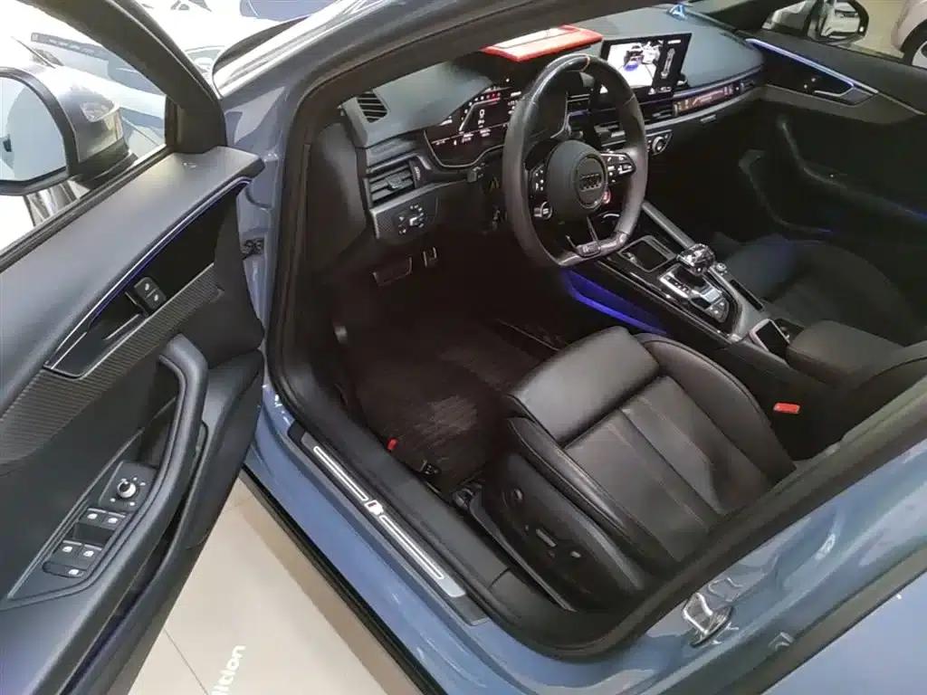 Audi A4L 2022 40 TFSI quattro RS Package (Sports Edition) — миниатюра 16