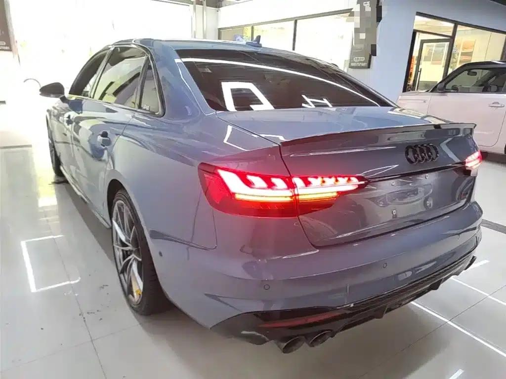 Audi A4L 2022 40 TFSI quattro RS Package (Sports Edition) — миниатюра 5