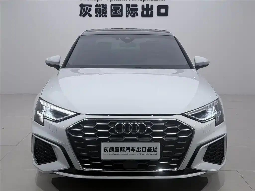 2022 Audi A3 A3L Limousine 35 TFSI Fashion Sport — миниатюра 2