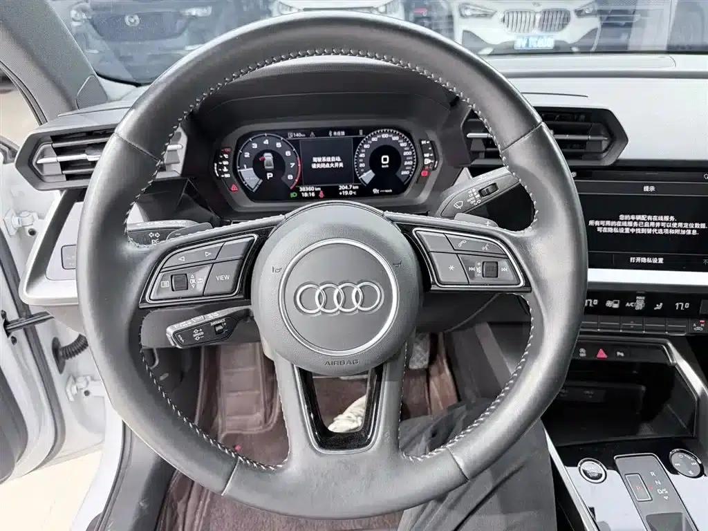 2022 Audi A3 A3L Limousine 35 TFSI Fashion Sport — миниатюра 8