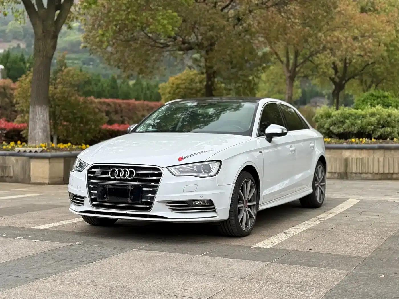 Audi A3 2016 Limousine 35 TFSI Special Edition — миниатюра 1