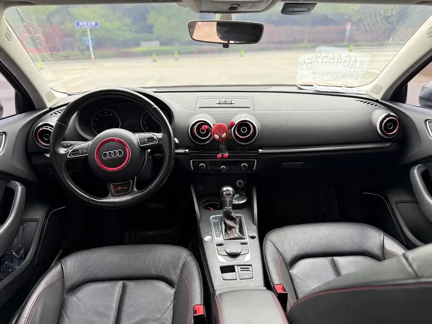 Audi A3 2016 Limousine 35 TFSI Special Edition — миниатюра 11