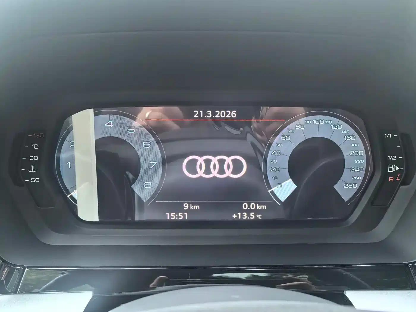 Audi A3 2025 Sportback 35TFSI Flying Spur Luxury Edition — миниатюра 5