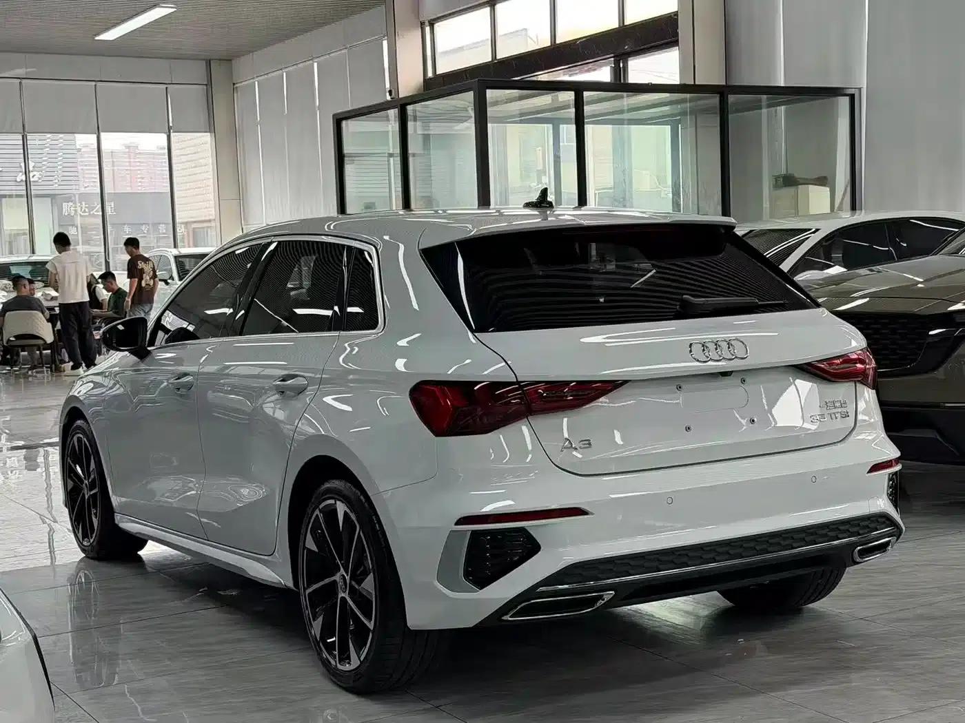 Audi A3 2023 Sportback 35 TFSI Fashion Sport — миниатюра 8