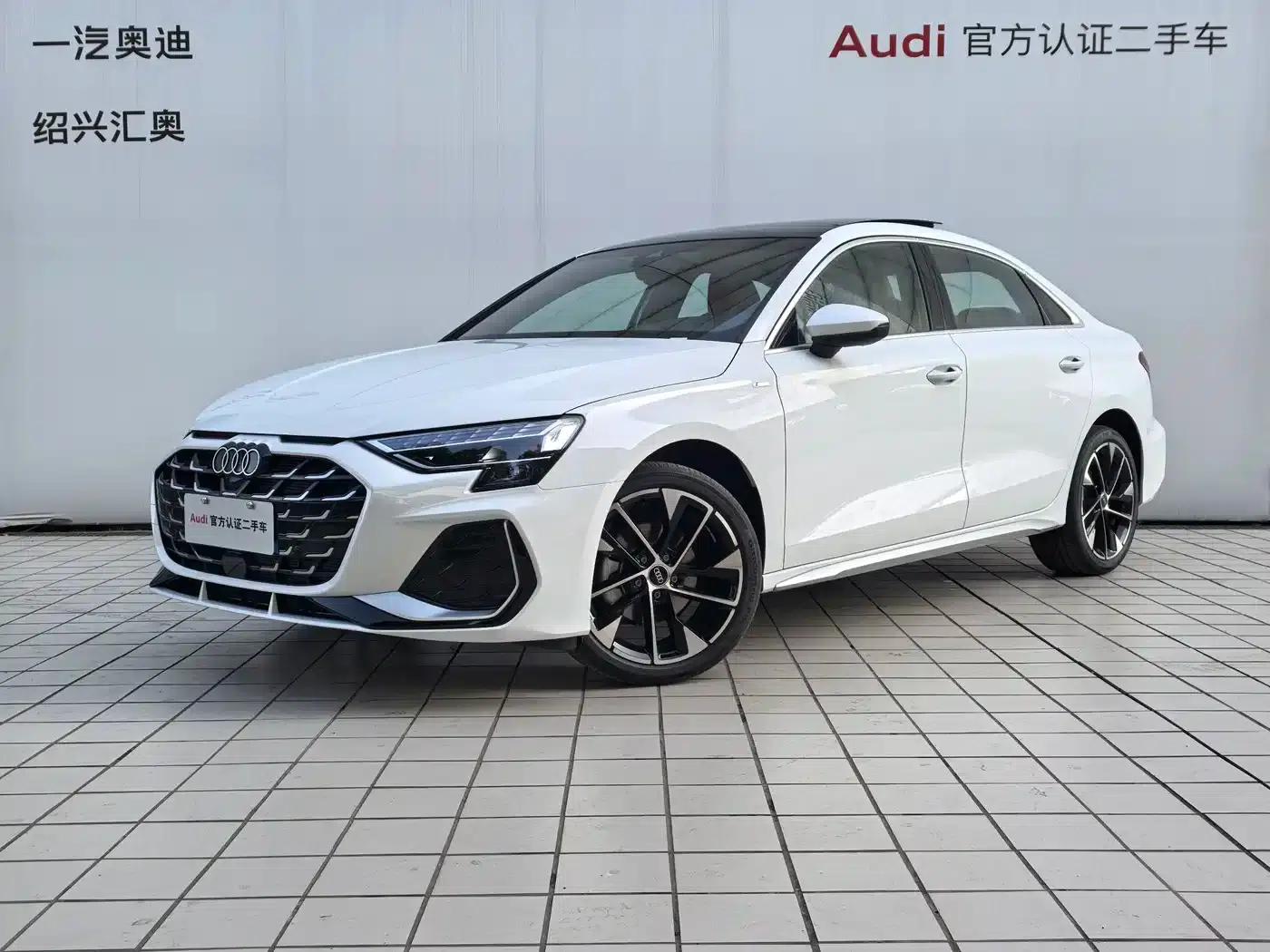 2026 Audi A3 A3L Limousine 35TFSI Flying Spur Luxury Edition — миниатюра 1