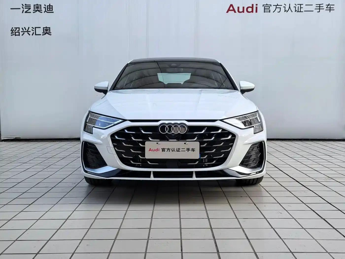 2026 Audi A3 A3L Limousine 35TFSI Flying Spur Luxury Edition — миниатюра 3