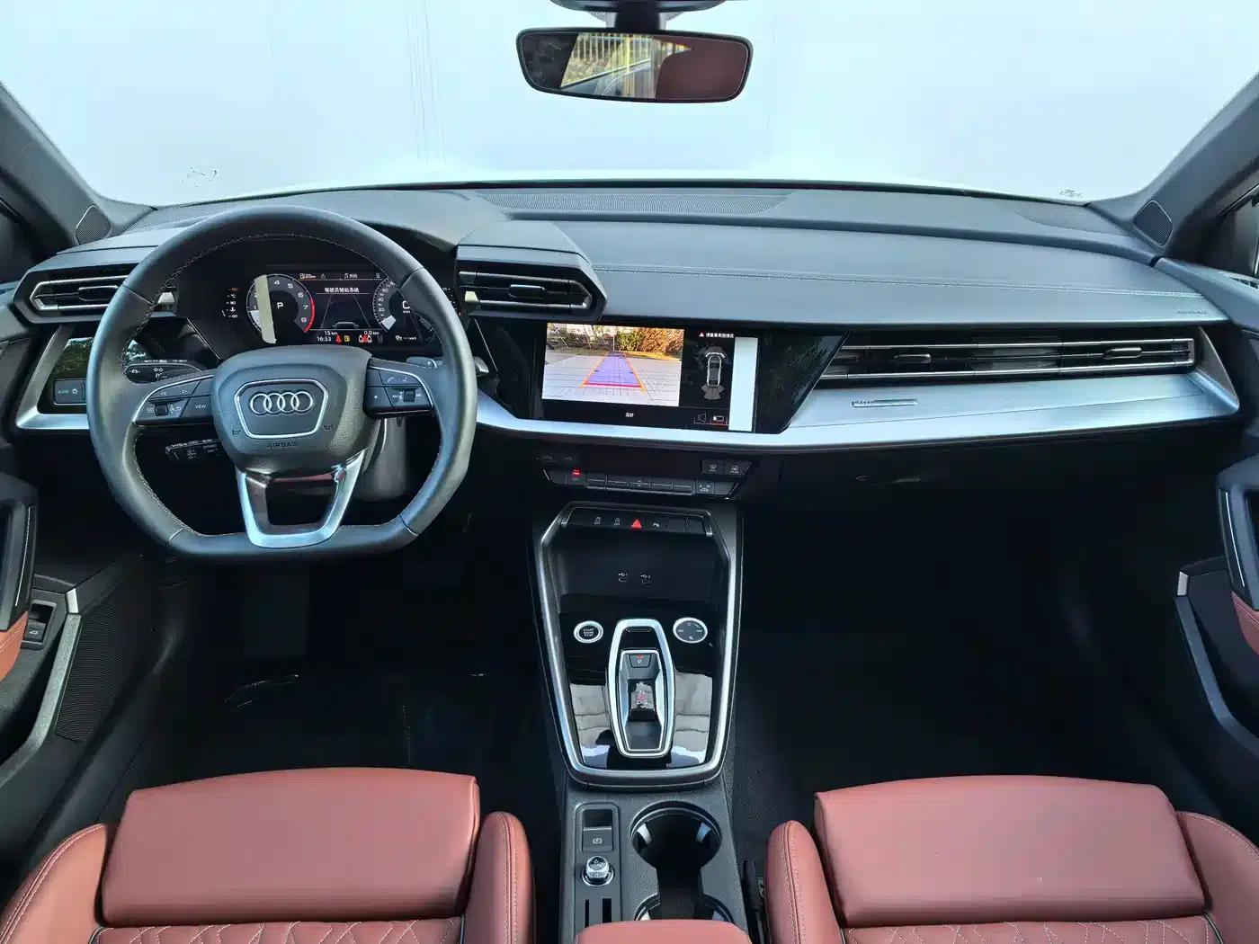 2026 Audi A3 A3L Limousine 35TFSI Flying Spur Luxury Edition — миниатюра 4
