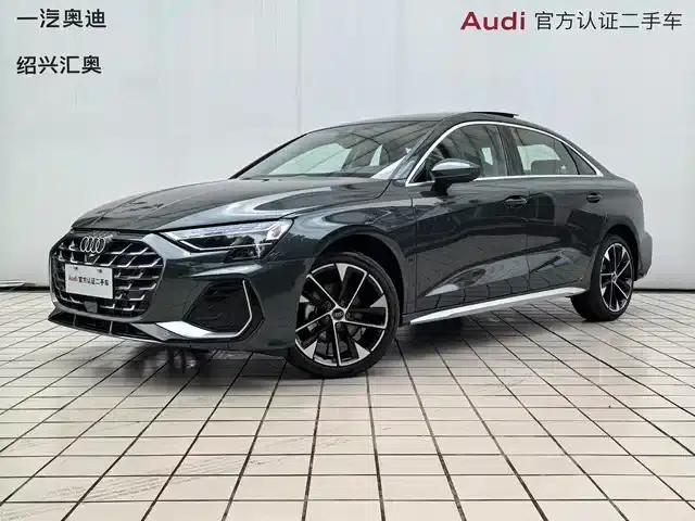 Audi A3 2025 A3L Limousine 35TFSI Flying Spur Premium Edition