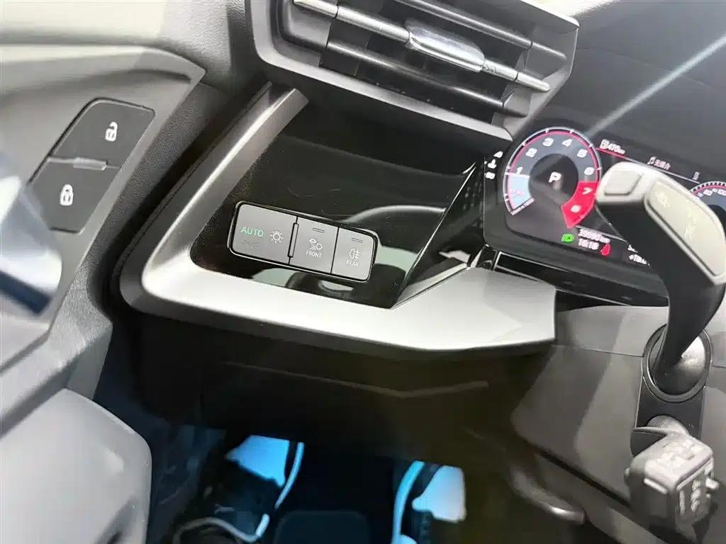 Audi A3 2022 Sportback 35 TFSI Fashion Sport — миниатюра 12