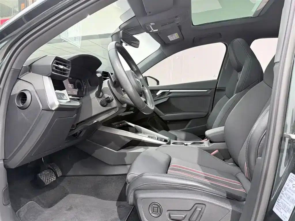 Audi A3 2022 Sportback 35 TFSI Fashion Sport — миниатюра 13
