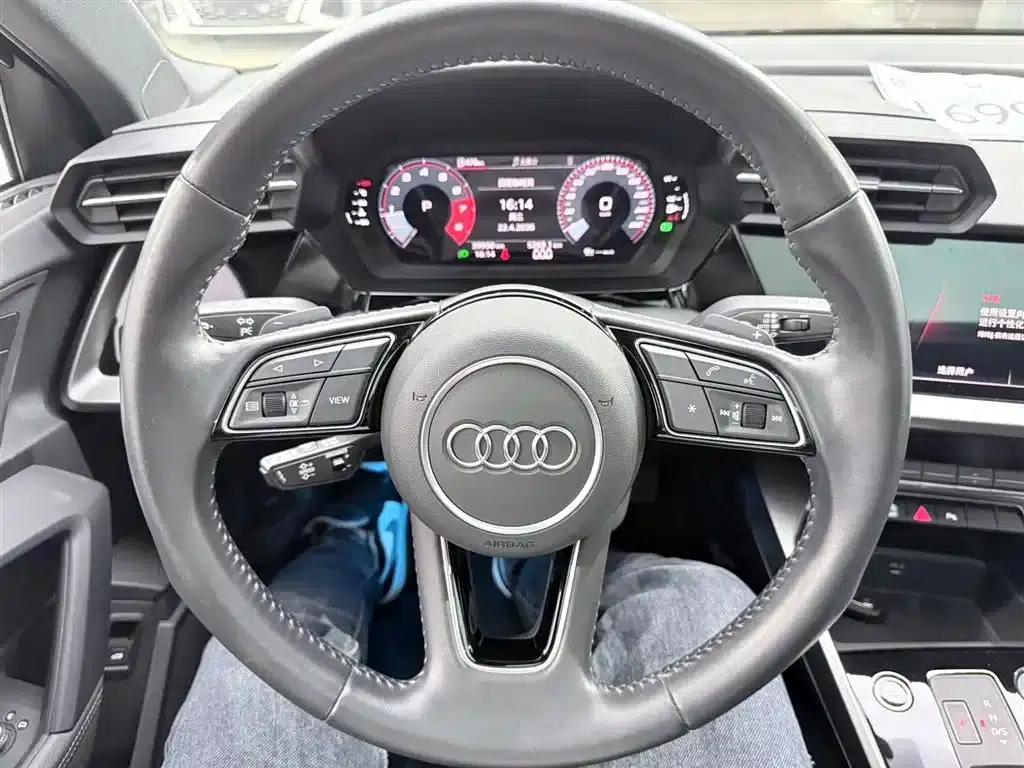 Audi A3 2022 Sportback 35 TFSI Fashion Sport — миниатюра 8